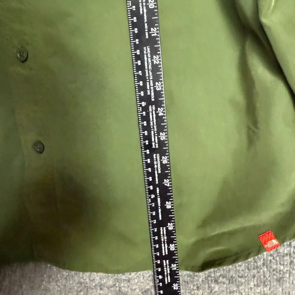The North Face Shirt Mens Large Green Button Down Adjustable Sleeves Hiking Gorp